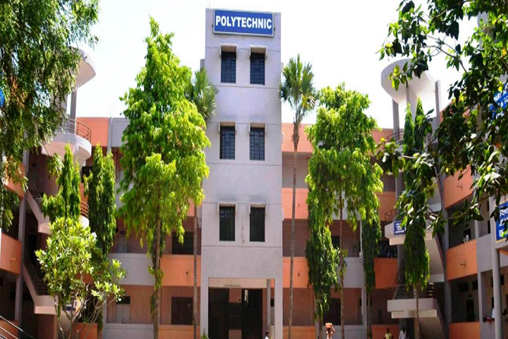https://cache.careers360.mobi/media/colleges/social-media/media-gallery/11249/2021/7/22/Campus View of Smt Sharchchandrika Suresh Patil Institute of Technology Chopda_Campus-View.png